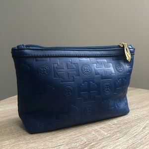 Blue Clutch